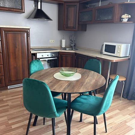 Baltijos 12B Apartamentai Klaipeda Bagian luar foto